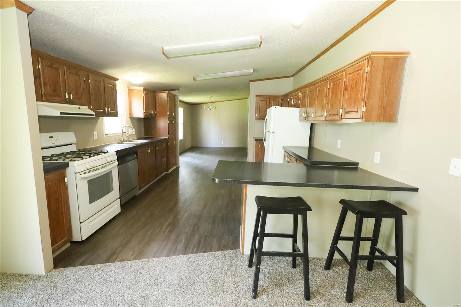 306 South East Street New Athens, IL 62264 - Photo 11 of 34