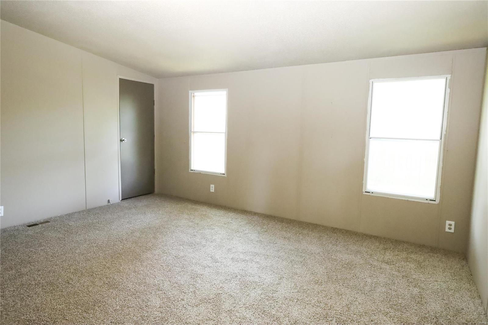 306 South East Street New Athens, IL 62264 - Photo 18 of 34