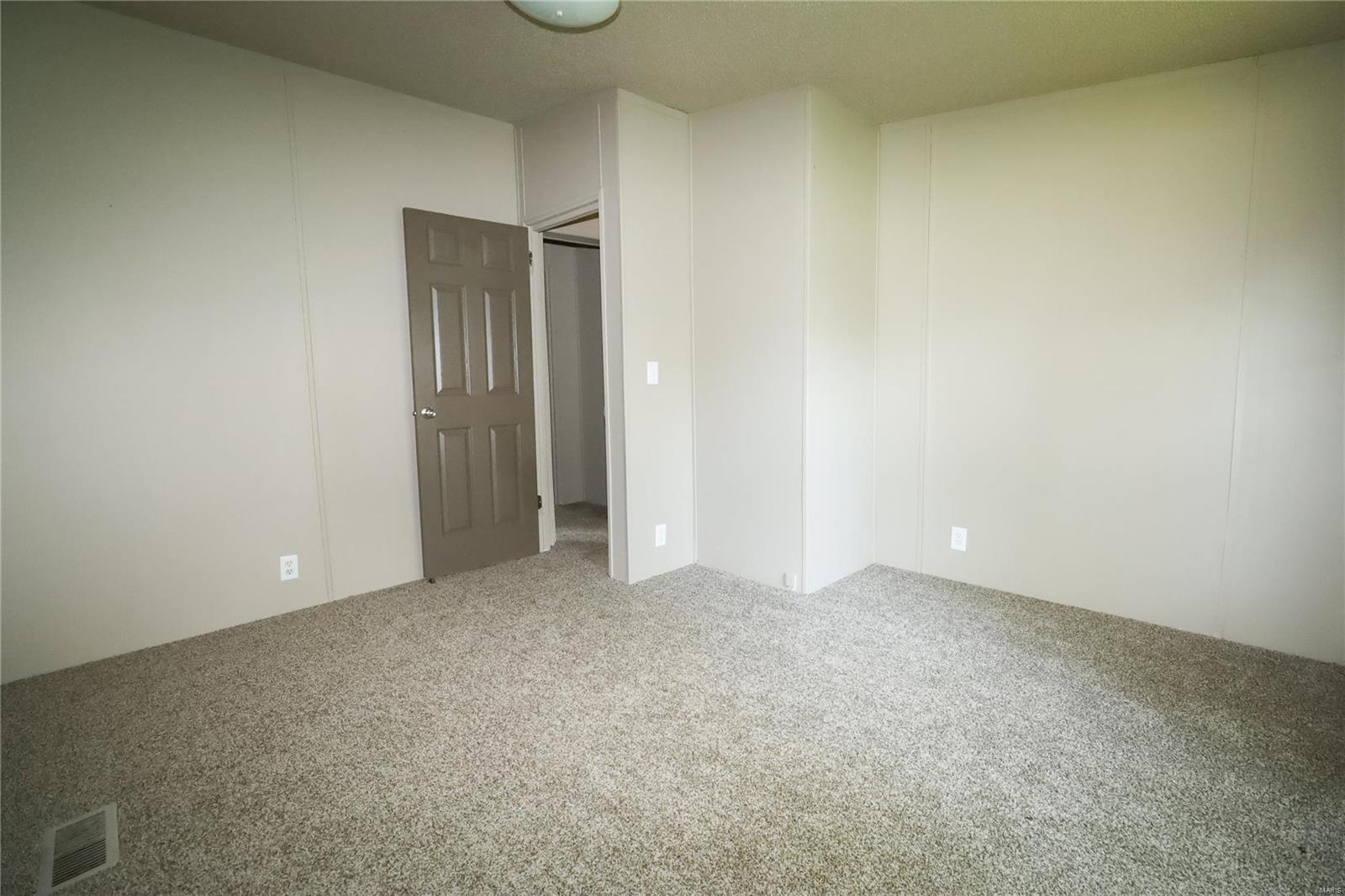 306 South East Street New Athens, IL 62264 - Photo 24 of 34