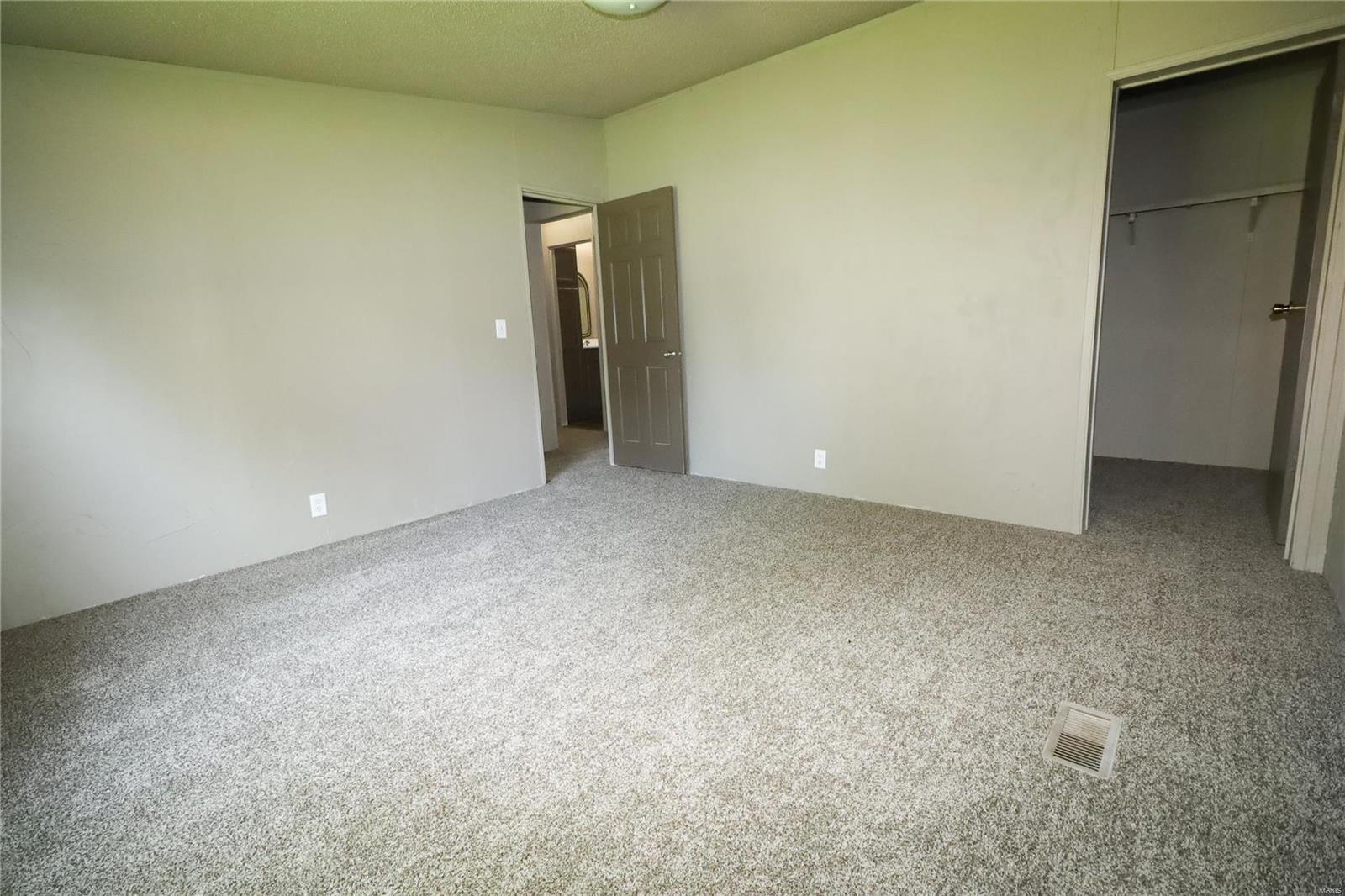 306 South East Street New Athens, IL 62264 - Photo 26 of 34