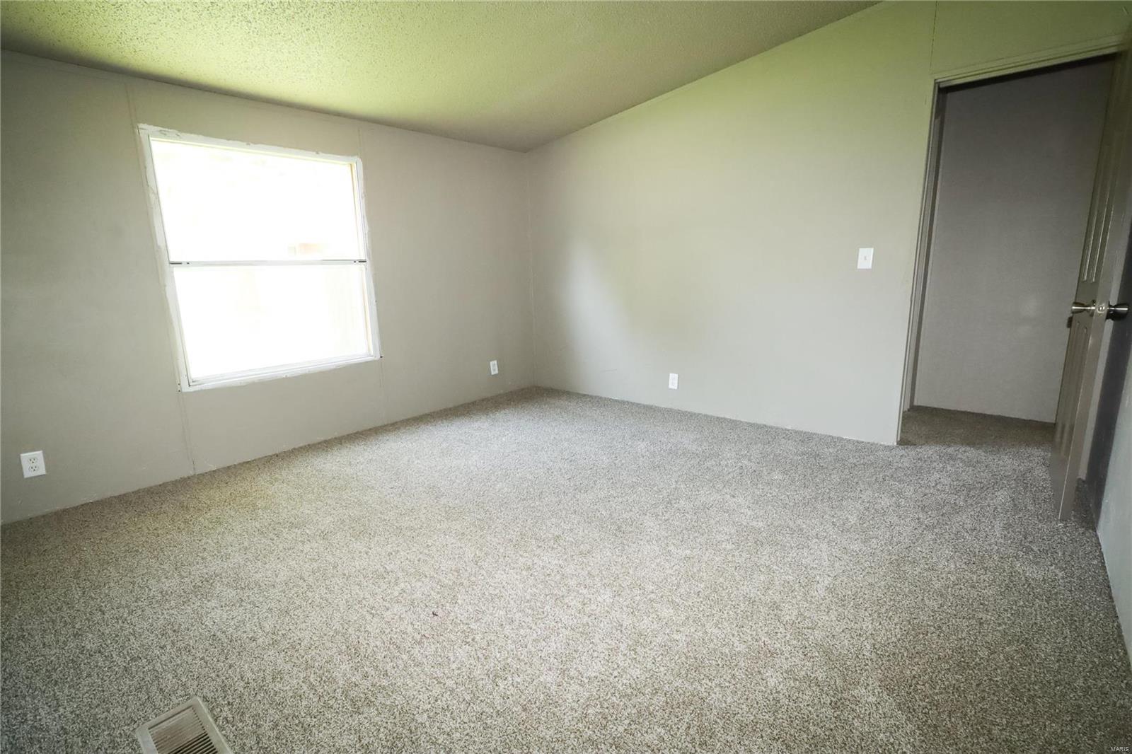 306 South East Street New Athens, IL 62264 - Photo 27 of 34