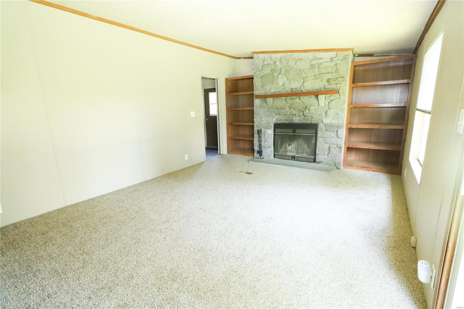 306 South East Street New Athens, IL 62264 - Photo 6 of 34