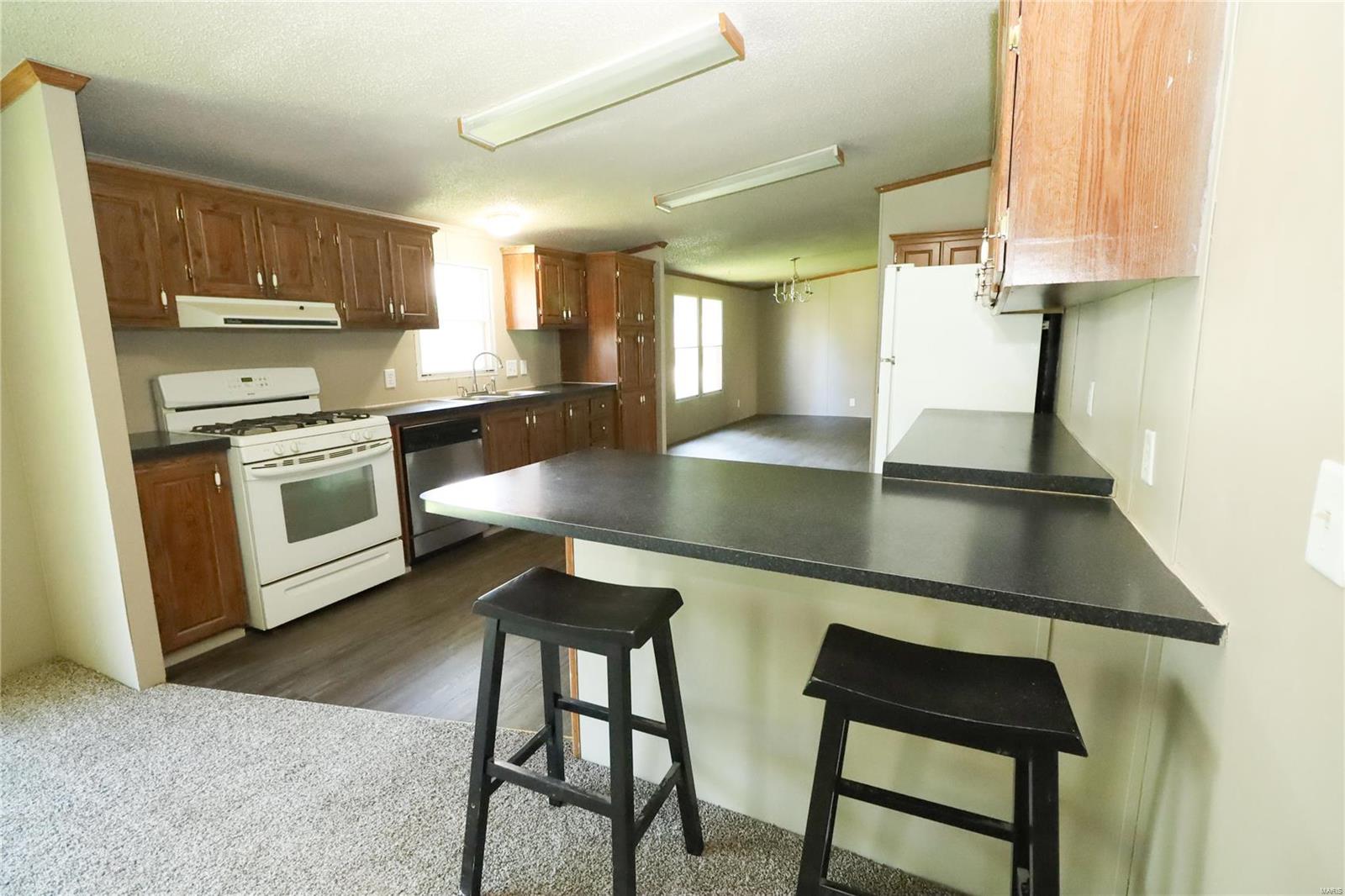 306 South East Street New Athens, IL 62264 - Photo 8 of 34