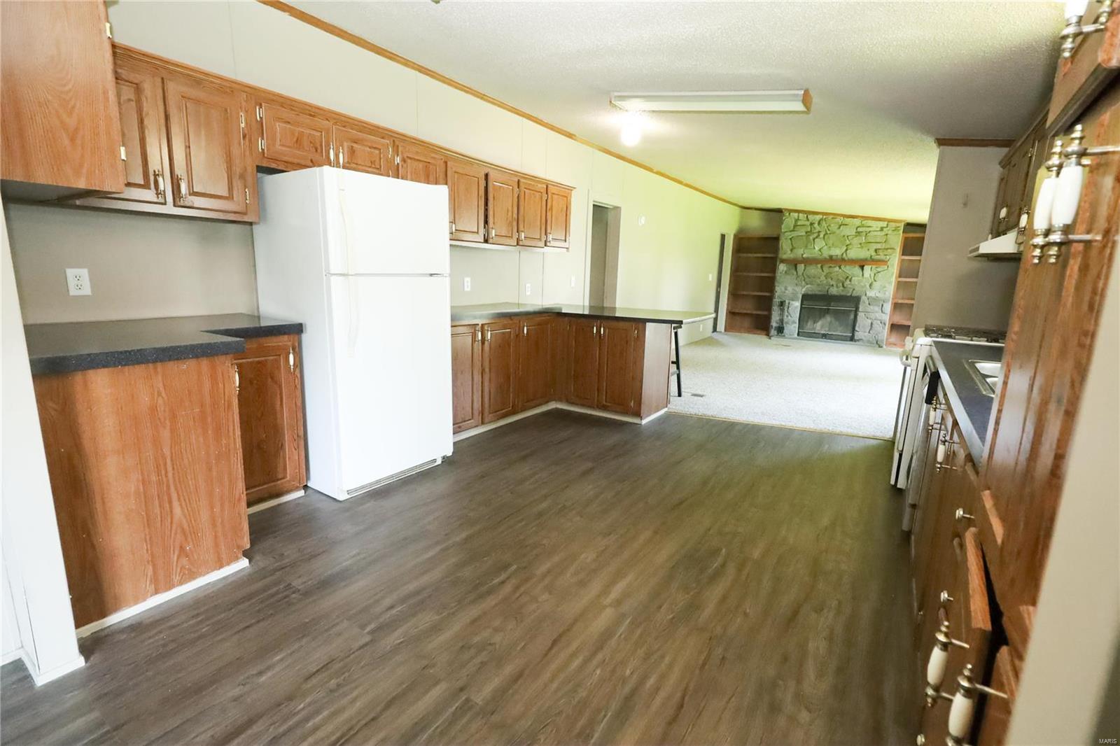 306 South East Street New Athens, IL 62264 - Photo 10 of 34