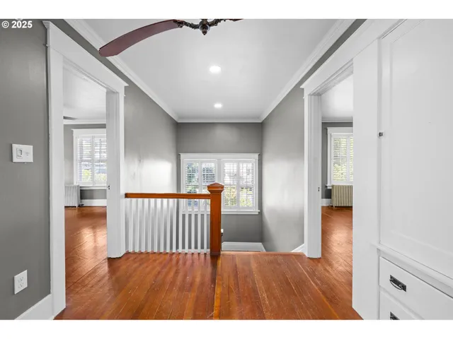 $650,000 | 677 17th Street, Astoria, OR 97103