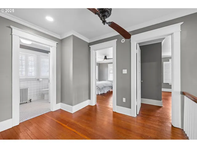 $650,000 | 677 17th Street, Astoria, OR 97103