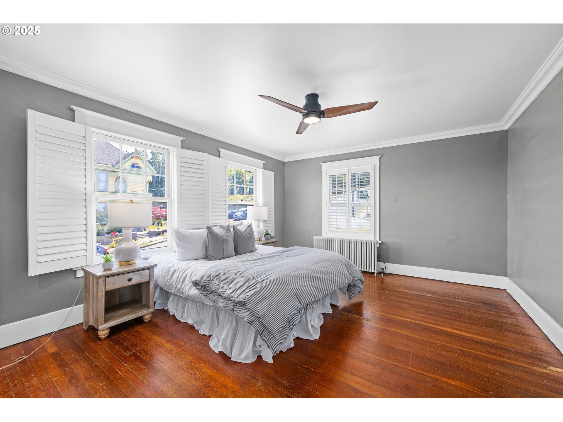 677 17th Street Astoria, OR 97103 - Photo 29 of 35 Bedroom