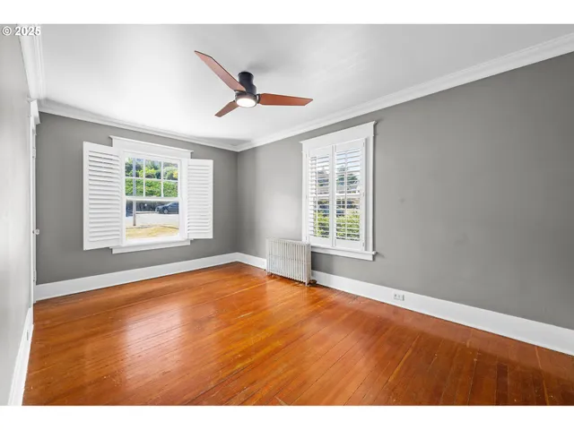 $650,000 | 677 17th Street, Astoria, OR 97103