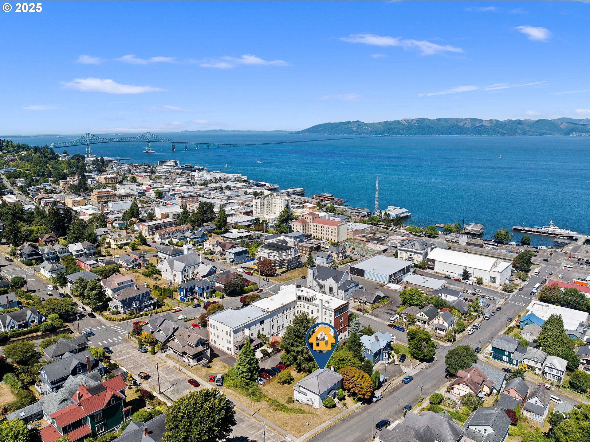 677 17th Street Astoria, OR 97103 - Photo 5 of 35 Drone View/UAV