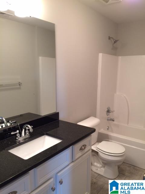 5225 Meadow Ridge Trail Bessemer, AL 35022 - Photo 15 of 24