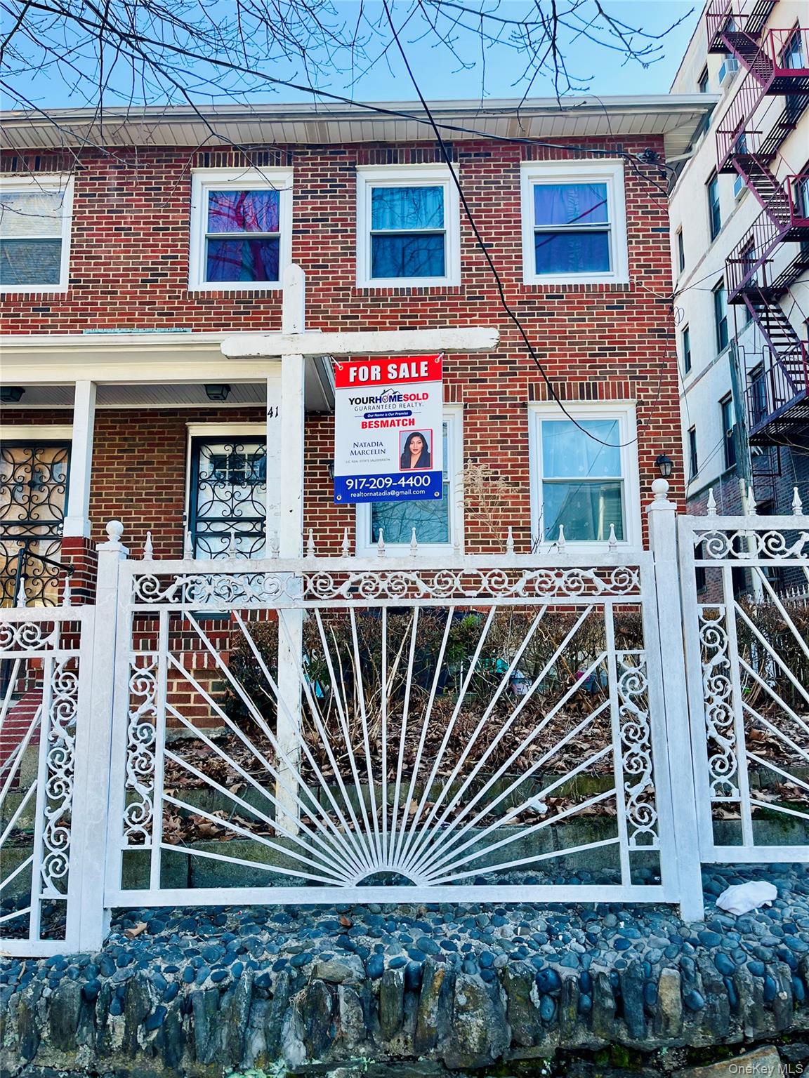 41 Rochelle Terrace Mount Vernon, NY 10550 - Photo 1 of 18 Front of House