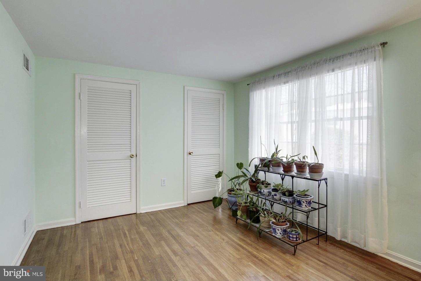 13308 Old Forge Road Silver Spring, MD 20904 - Photo 18 of 30 Upstairs Bedroom #1