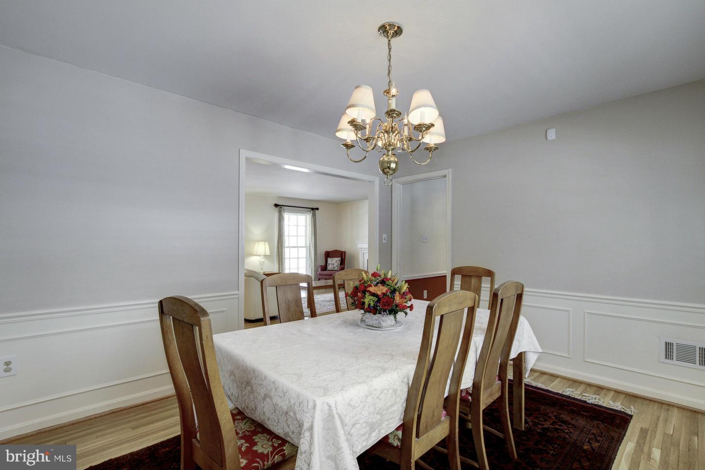 Entertainment-Sized Dining Room