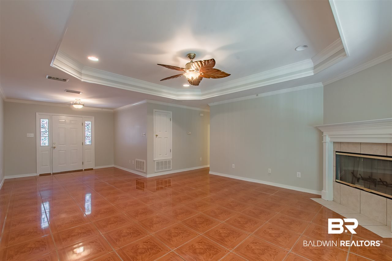 312 Marcella Avenue Daphne, AL 36527 - Photo 6 of 25 Living