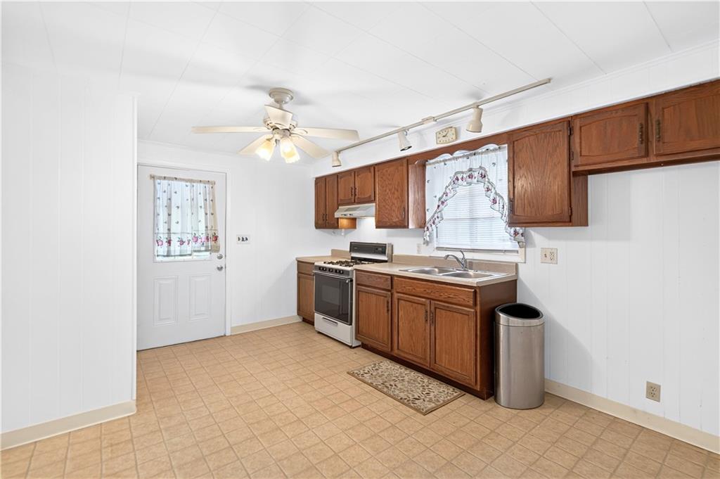 248 South Duffy Road Butler, PA 16001 - Photo 12 of 43