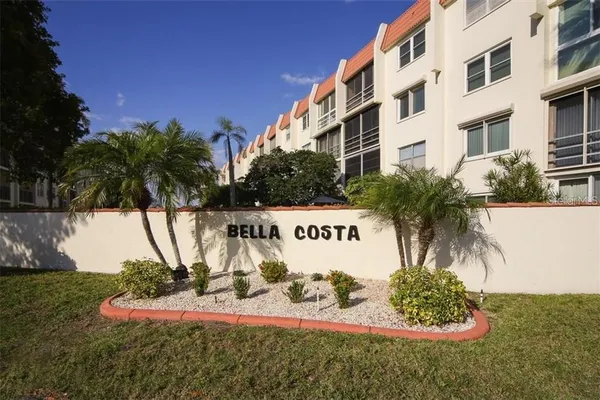 $2,550 | 270 Santa Maria Street, Unit 104, Venice, FL 34285