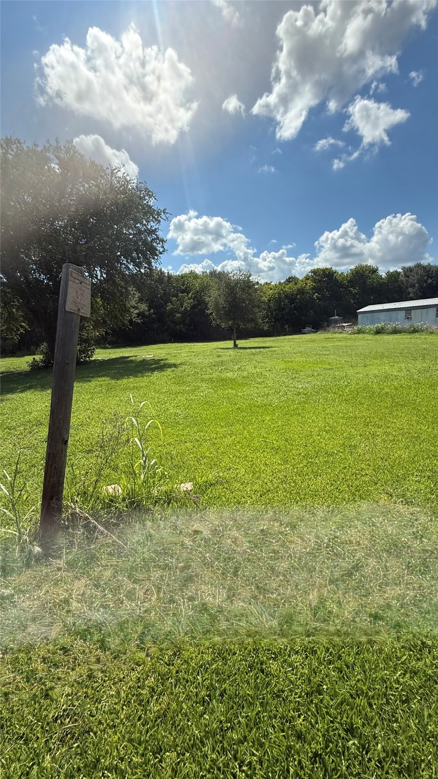 5 Weeks Avenue High Island, TX 77623 - Photo 5 of 6 a view of an outdoor space and yard