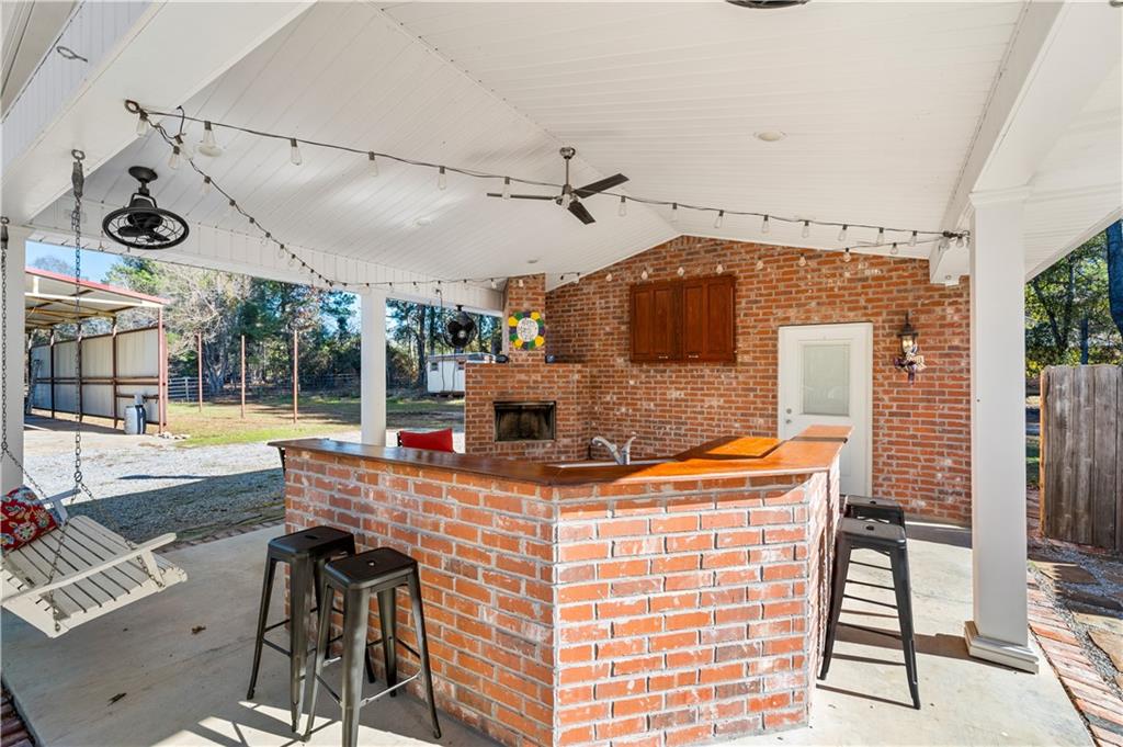 3832 Rigolette Road Pineville, LA 71360 - Photo 4 of 39
