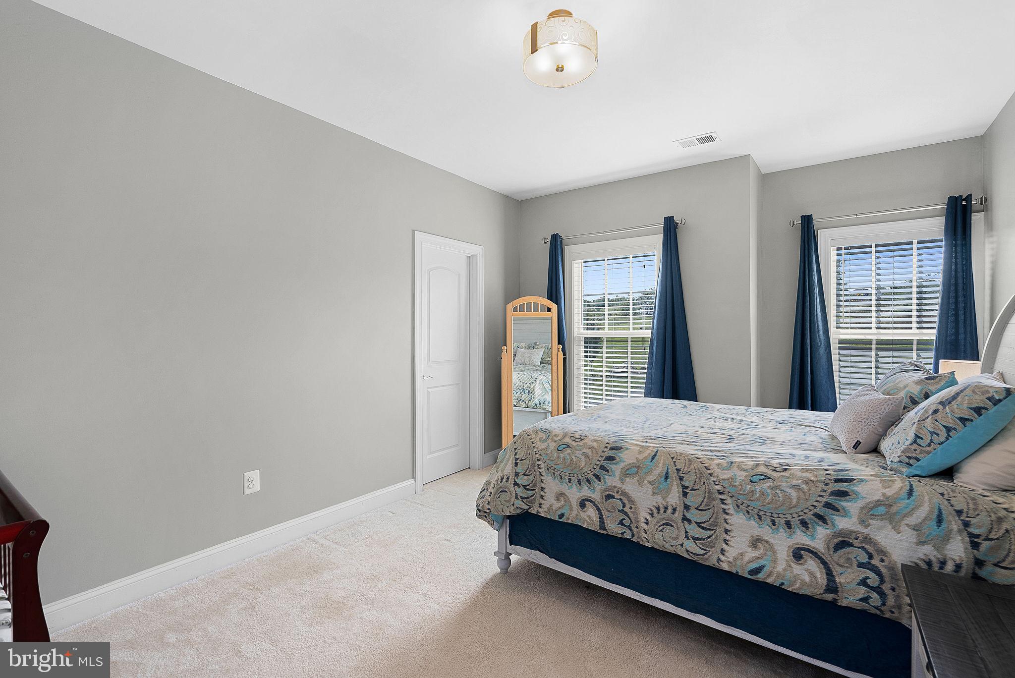 18604 Wild Raspberry Drive Purcellville, VA 20132 - Photo 17 of 44 Bedroom 4