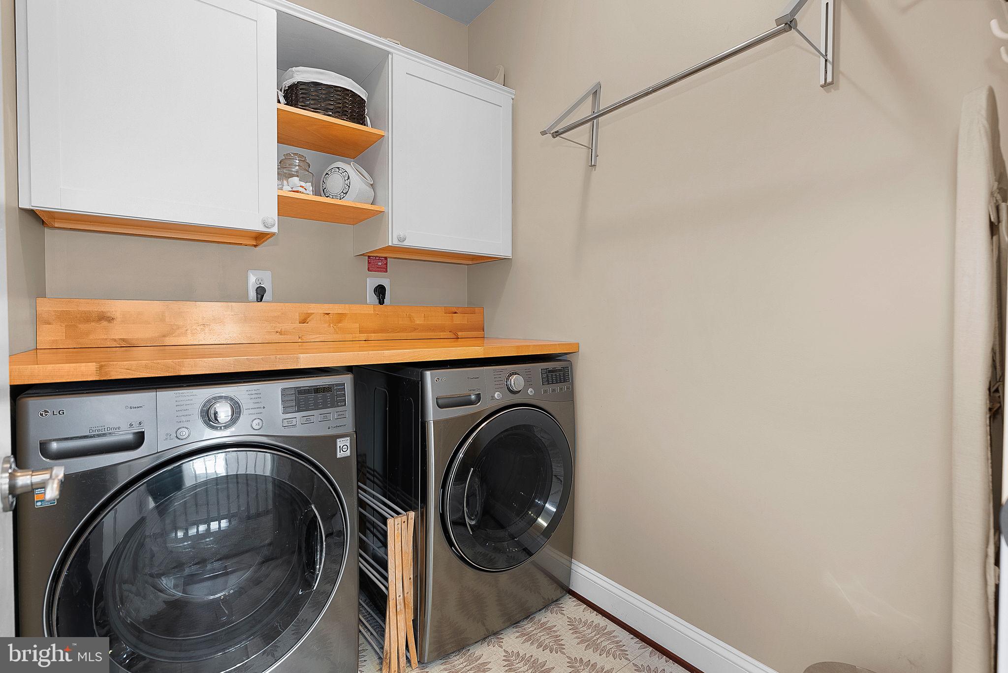 18604 Wild Raspberry Drive Purcellville, VA 20132 - Photo 19 of 44 Upper level laundry