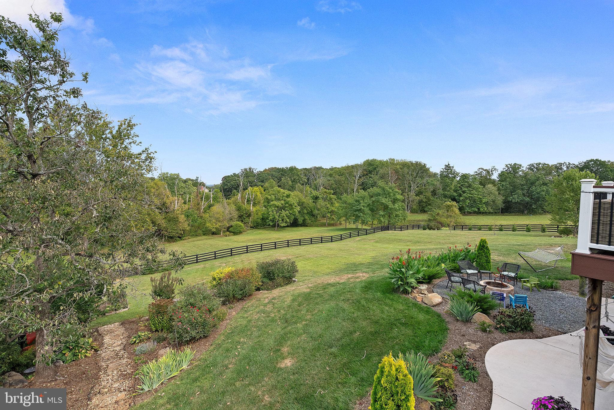 18604 Wild Raspberry Drive Purcellville, VA 20132 - Photo 32 of 44 Fenced backyard