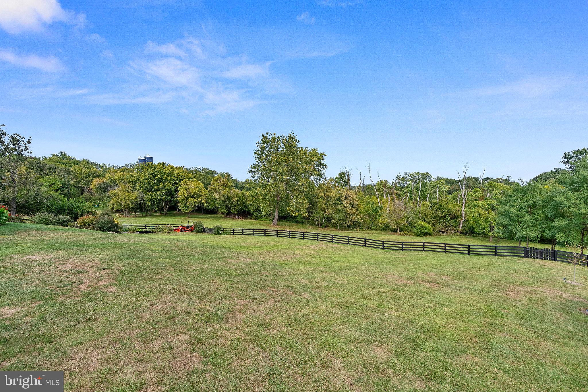 18604 Wild Raspberry Drive Purcellville, VA 20132 - Photo 38 of 44