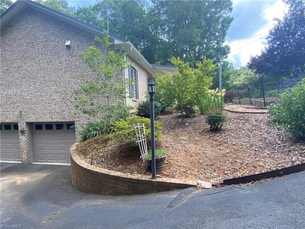 1340 Forge Mill Road King, NC 27021 - Photo 12 of 50