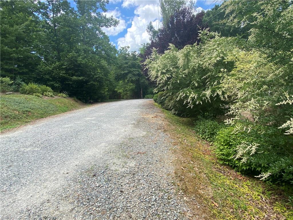 1340 Forge Mill Road King, NC 27021 - Photo 17 of 50