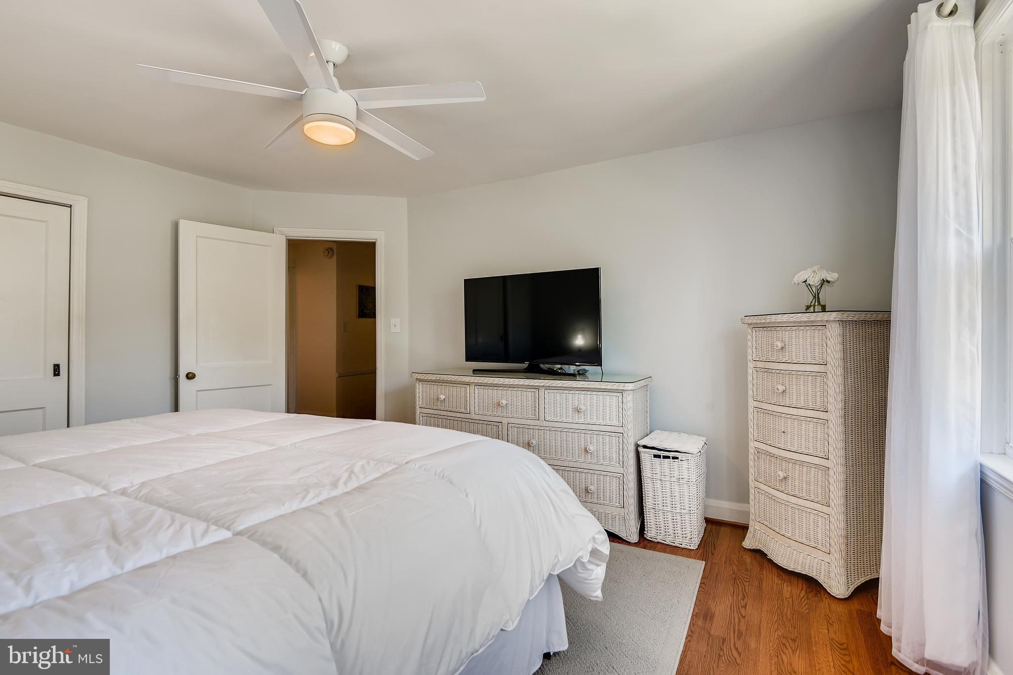522 Academy Road Baltimore, MD 21228 - Photo 14 of 28