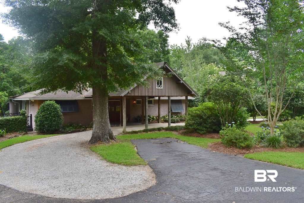 352 South Summit Street Fairhope, AL 36532 - Photo 1 of 49
