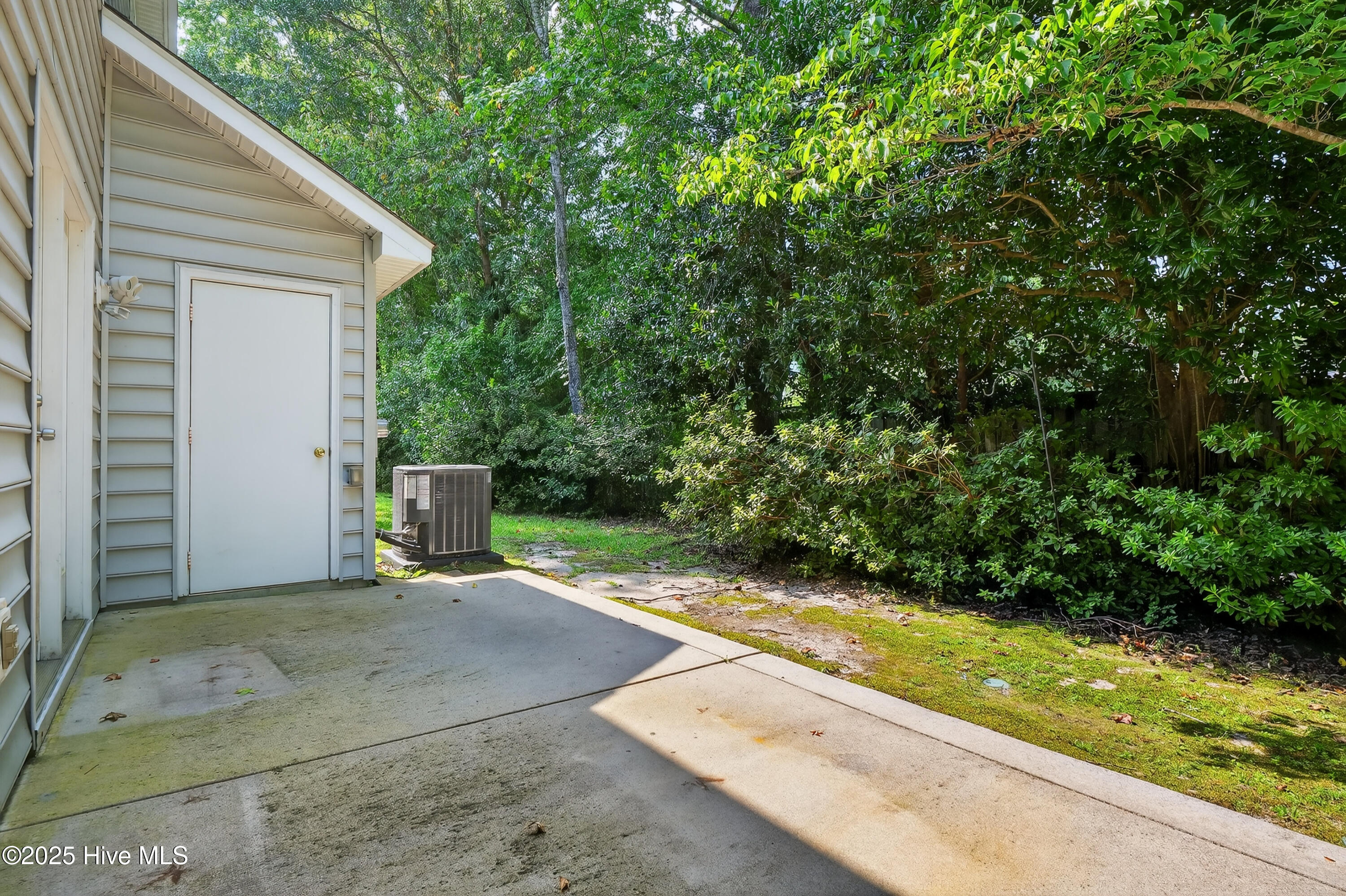 321 South Kerr Avenue, Unit 151 Wilmington, NC 28403 - Photo 26 of 27 026_022_p2244969_871