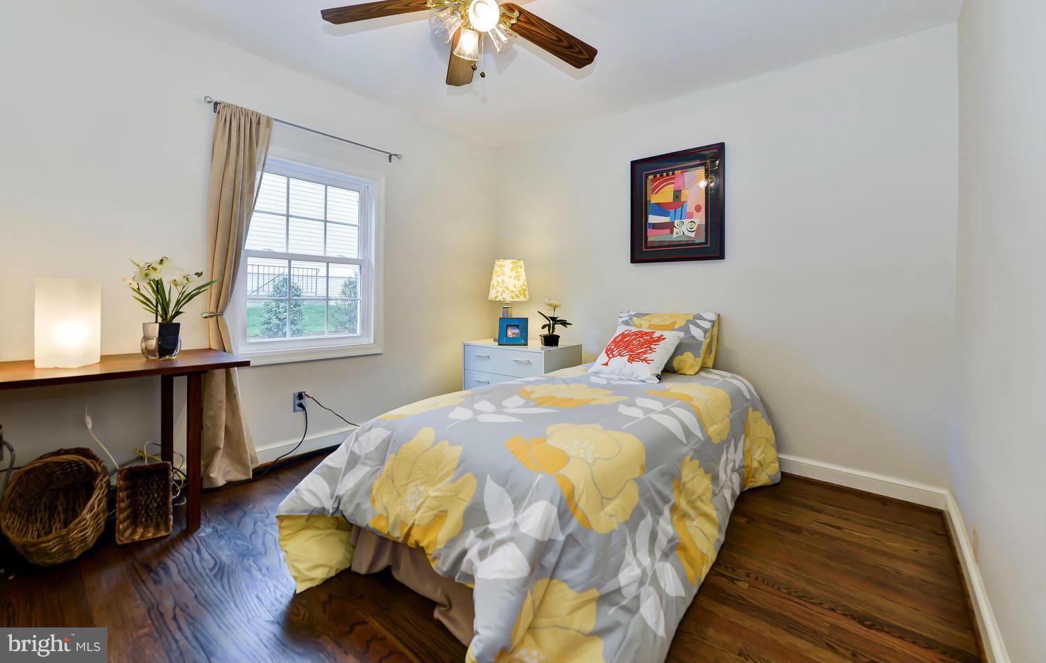 6324 Halsey Road McLean, VA 22101 - Photo 16 of 30 Bedroom