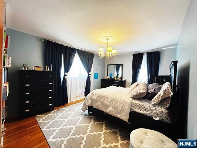321 Maplewood Drive Paramus, NJ 07652 - Photo 10 of 29