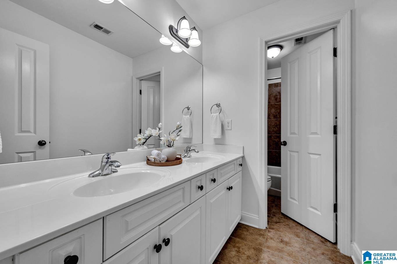 5358 Creekside Loop Birmingham, AL 35244 - Photo 42 of 48