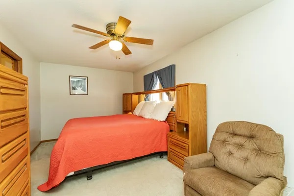 $269,000 | 2401 30th Avenue Northwest, Rochester, MN 55901