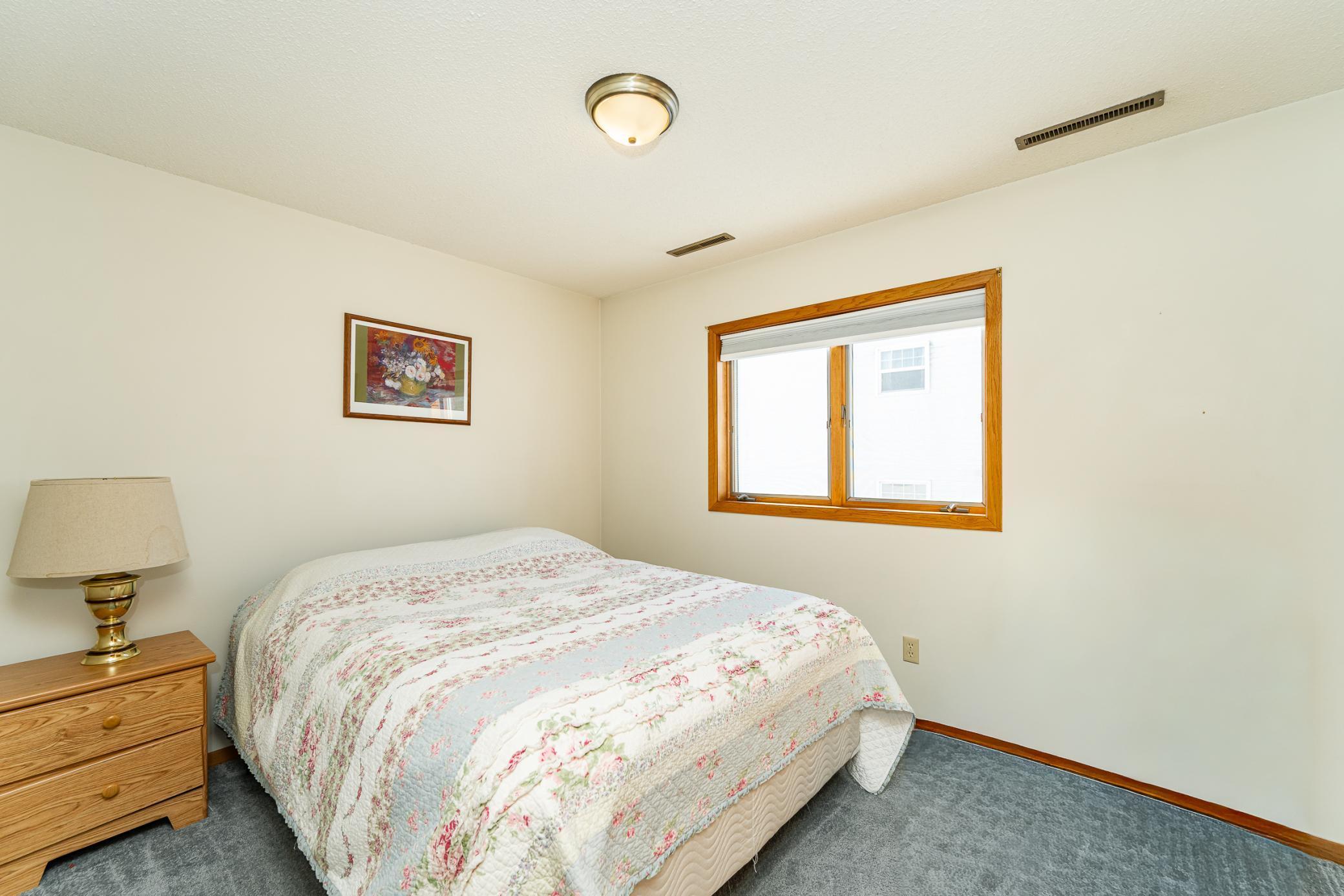 2401 30th Avenue Northwest Rochester, MN 55901 - Photo 20 of 26