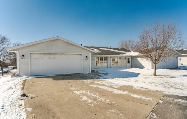 $269,000 | 2401 30th Avenue Northwest, Rochester, MN 55901