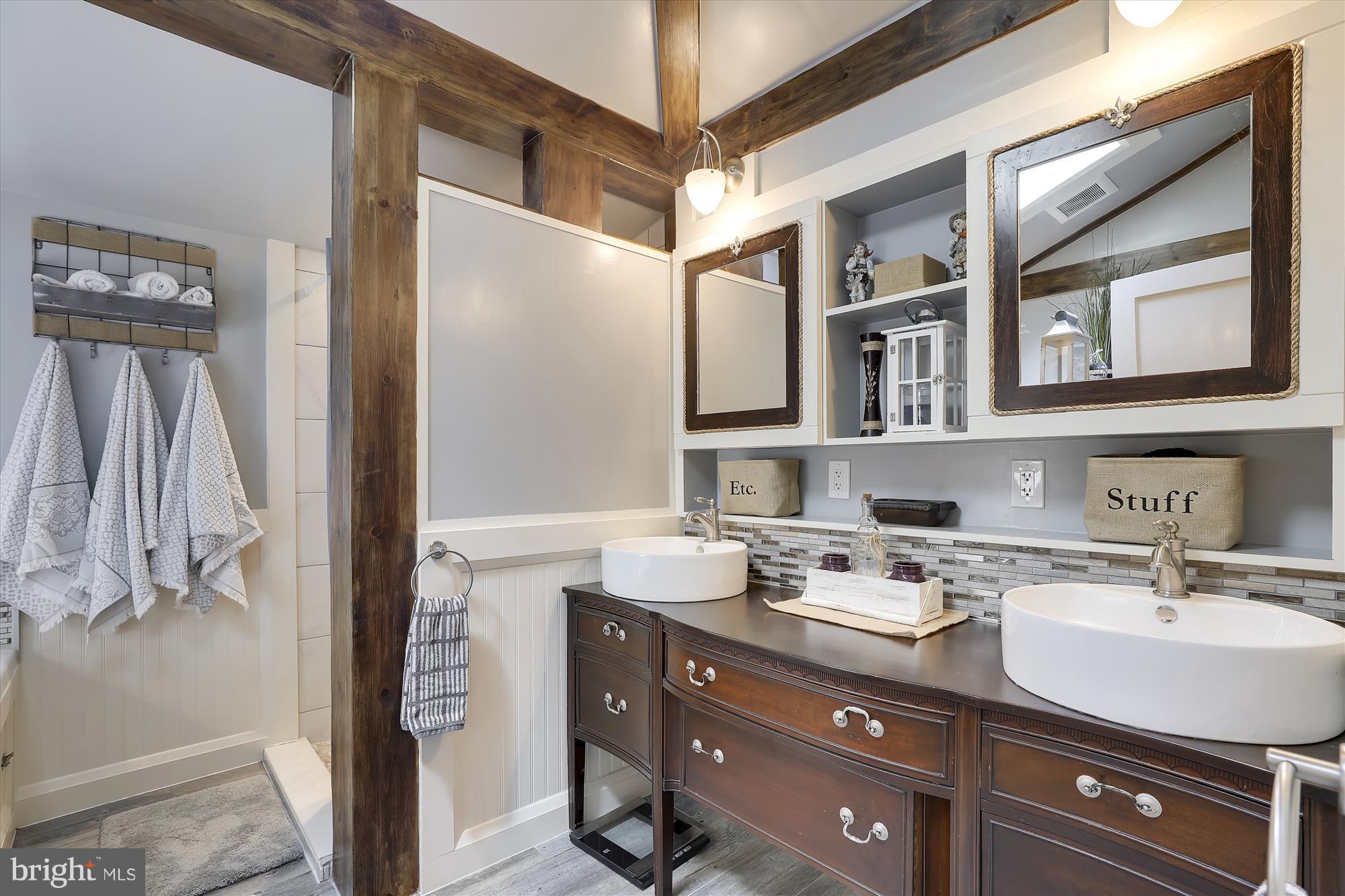 261 Lake Riviera Road Pasadena, MD 21122 - Photo 14 of 30 Bath (Master)