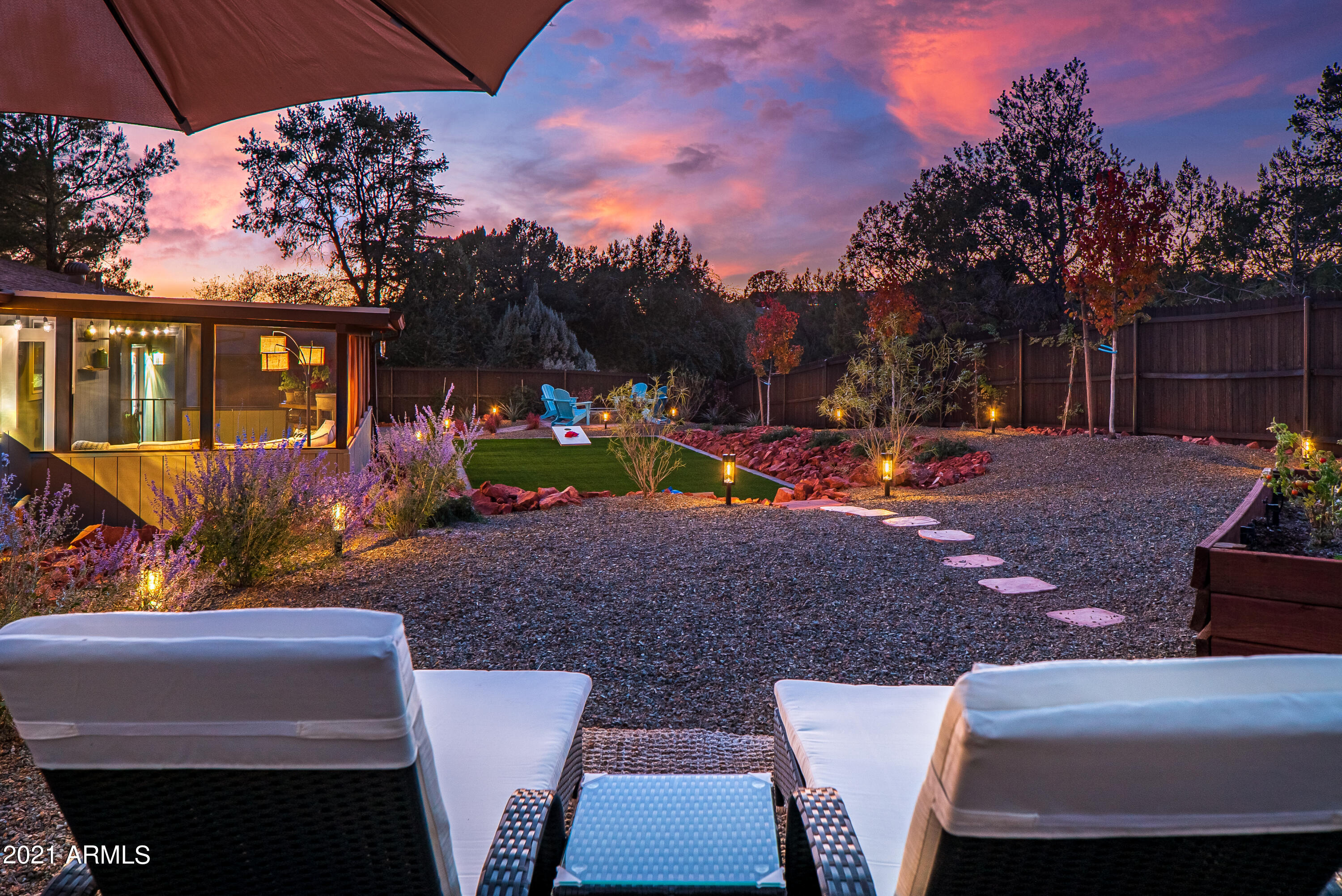 Romantic Evenings in Private Backyard