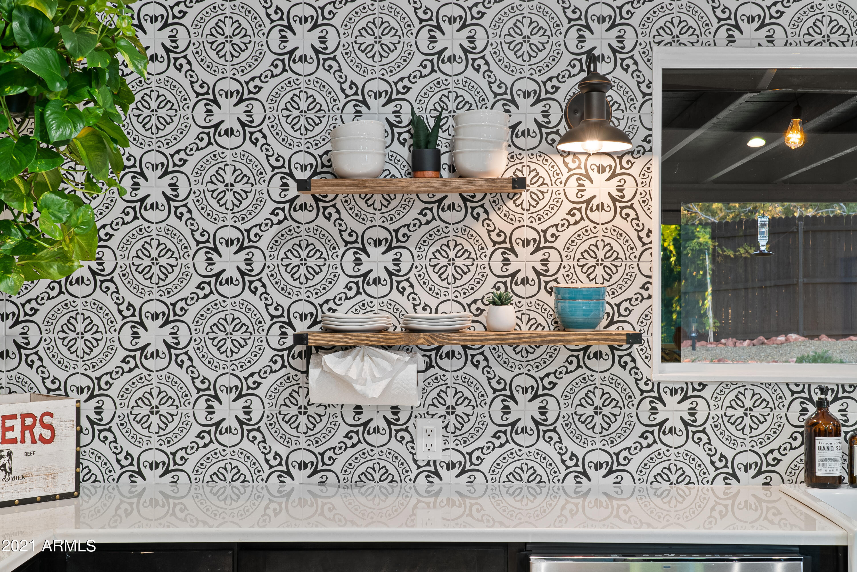 275 Northview Road Sedona, AZ 86336 - Photo 10 of 30 Charming Floating Shelves and Tile