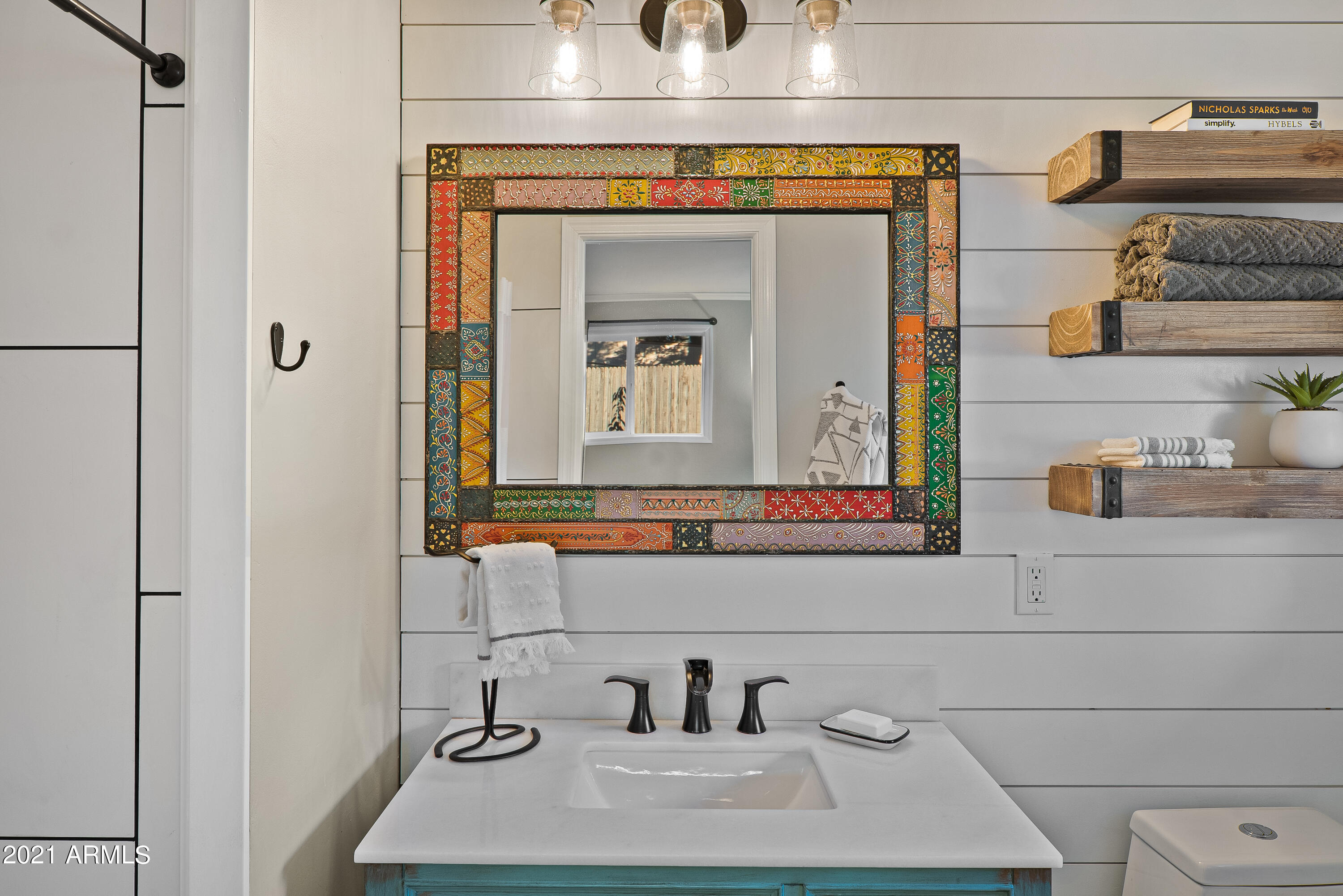275 Northview Road Sedona, AZ 86336 - Photo 23 of 30 Oil Rubbed Bronze Details