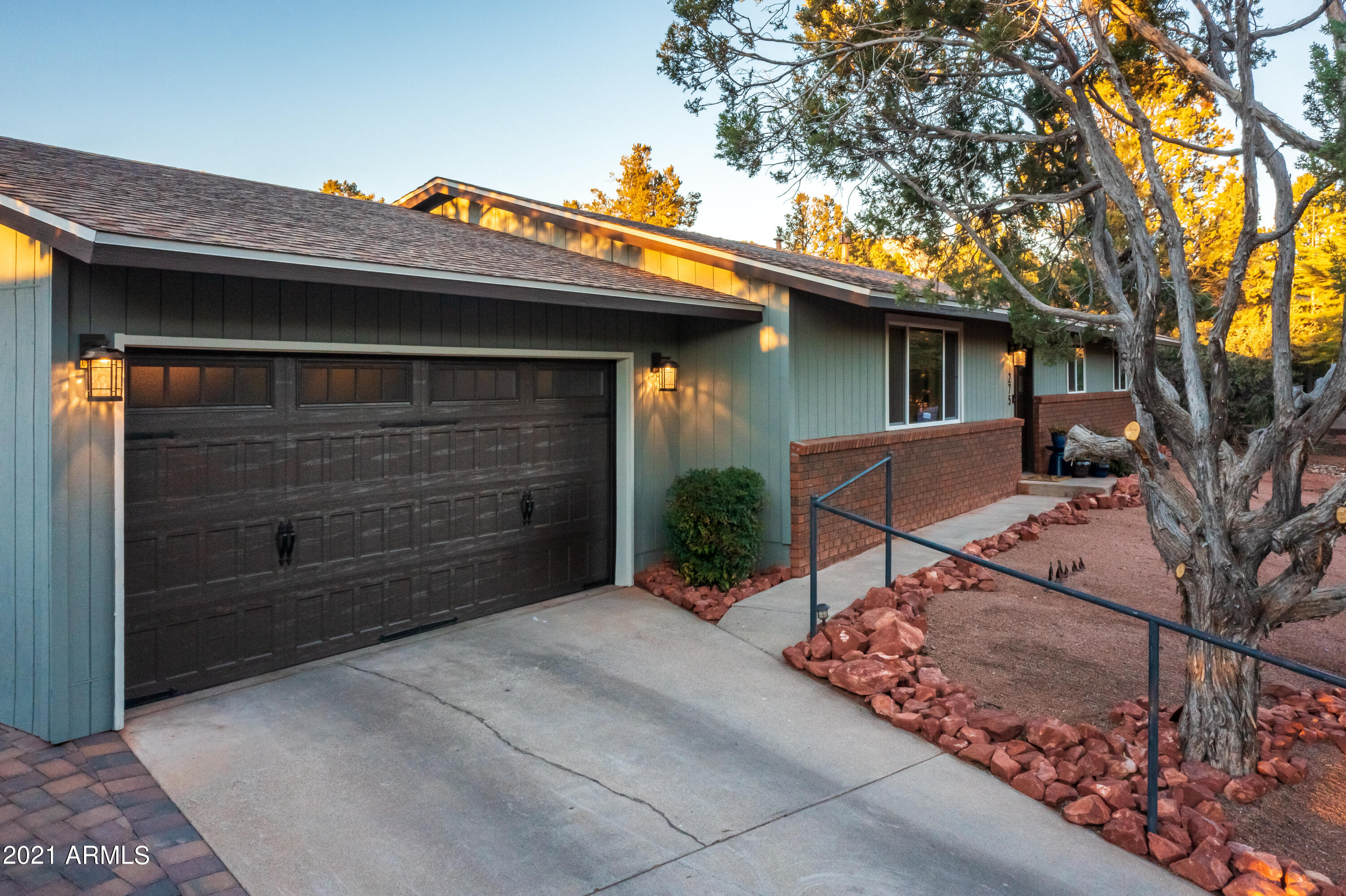 275 Northview Road Sedona, AZ 86336 - Photo 8 of 30 New Double Car Garage Door