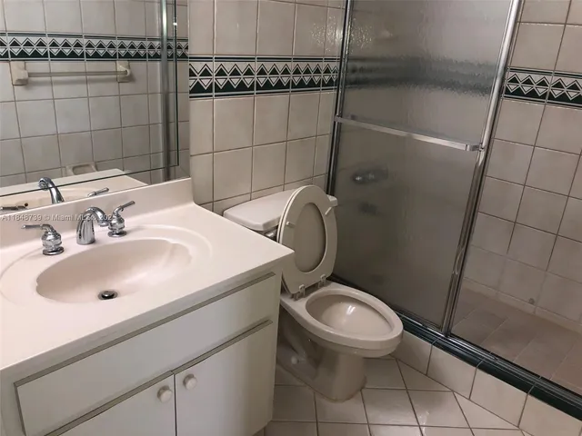 $1,900 | 10748 North Kendall Drive, Unit N20, Miami, FL 33176