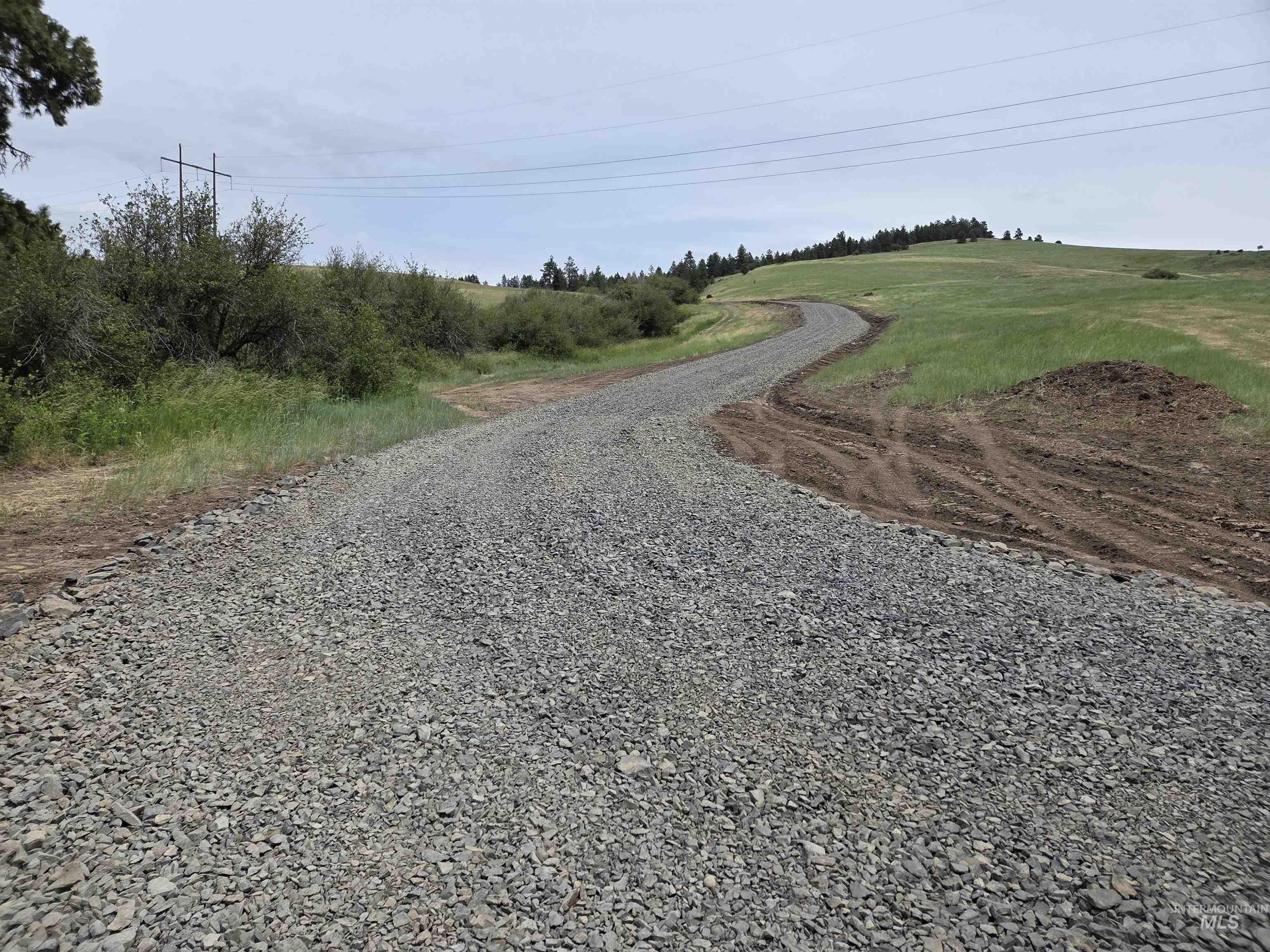 Tbd Tbd Lenville Road Moscow, ID 83843 - Photo 6 of 39 Newly constructed gravel driveway