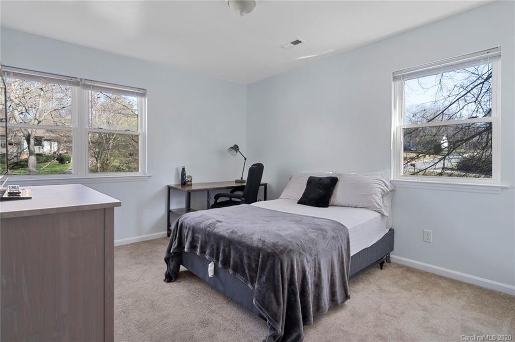 7419 Bent Oak Road Charlotte, NC 28226 - Photo 32 of 45