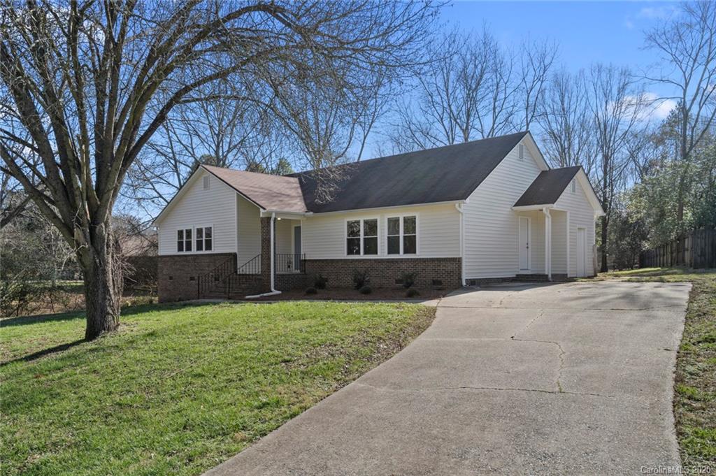 7419 Bent Oak Road Charlotte, NC 28226 - Photo 33 of 45