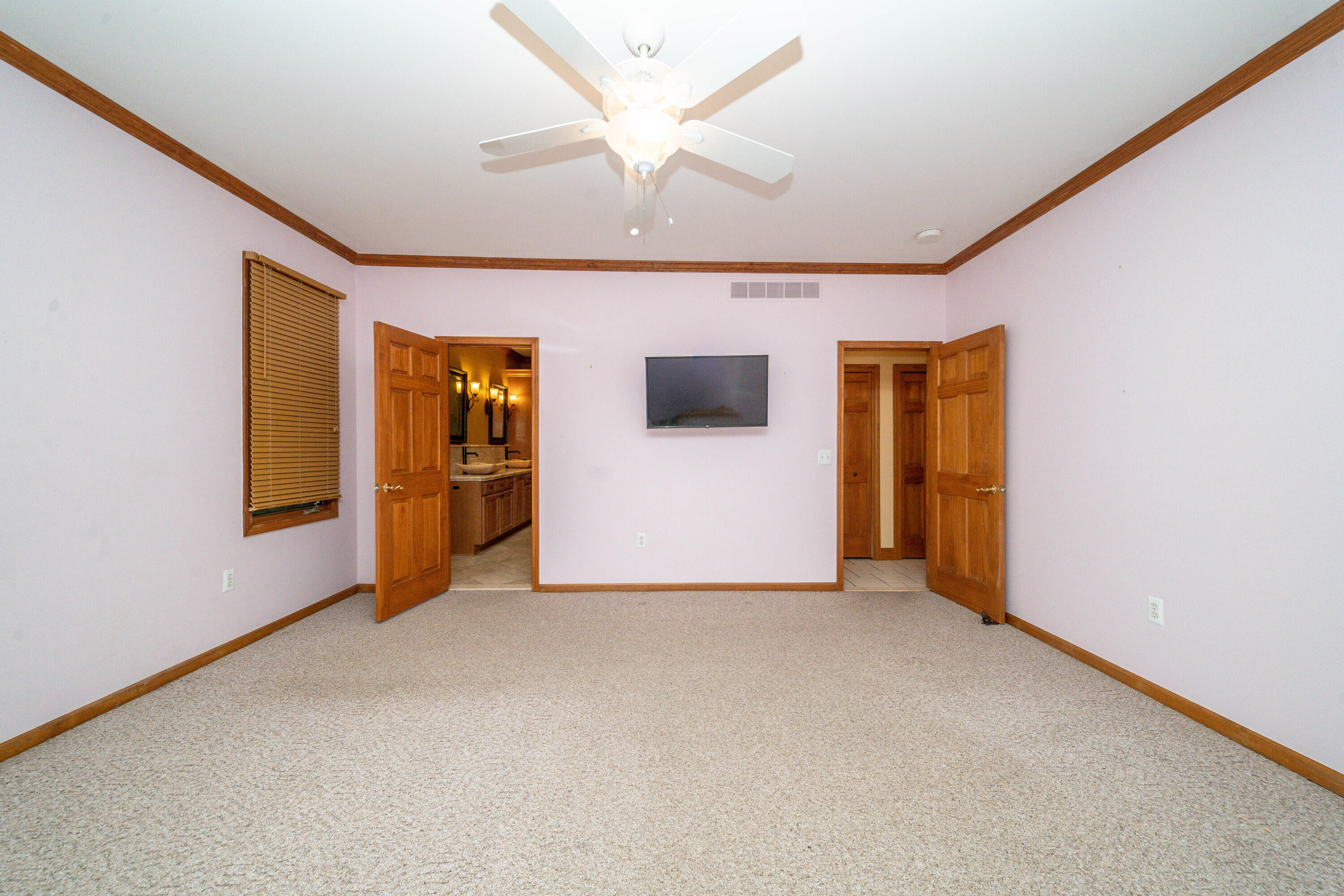 34554 Quaker Valley Road Farmington Hills, MI 48331 - Photo 18 of 56 033_25