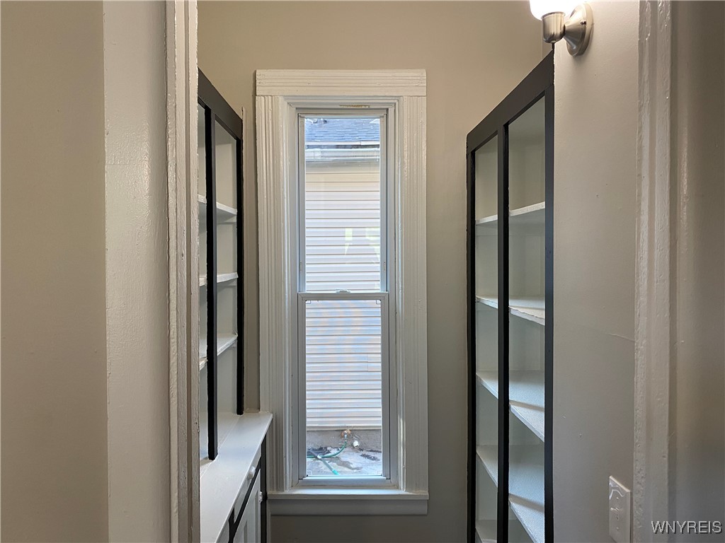 434 14th Street Buffalo, NY 14213 - Photo 7 of 26