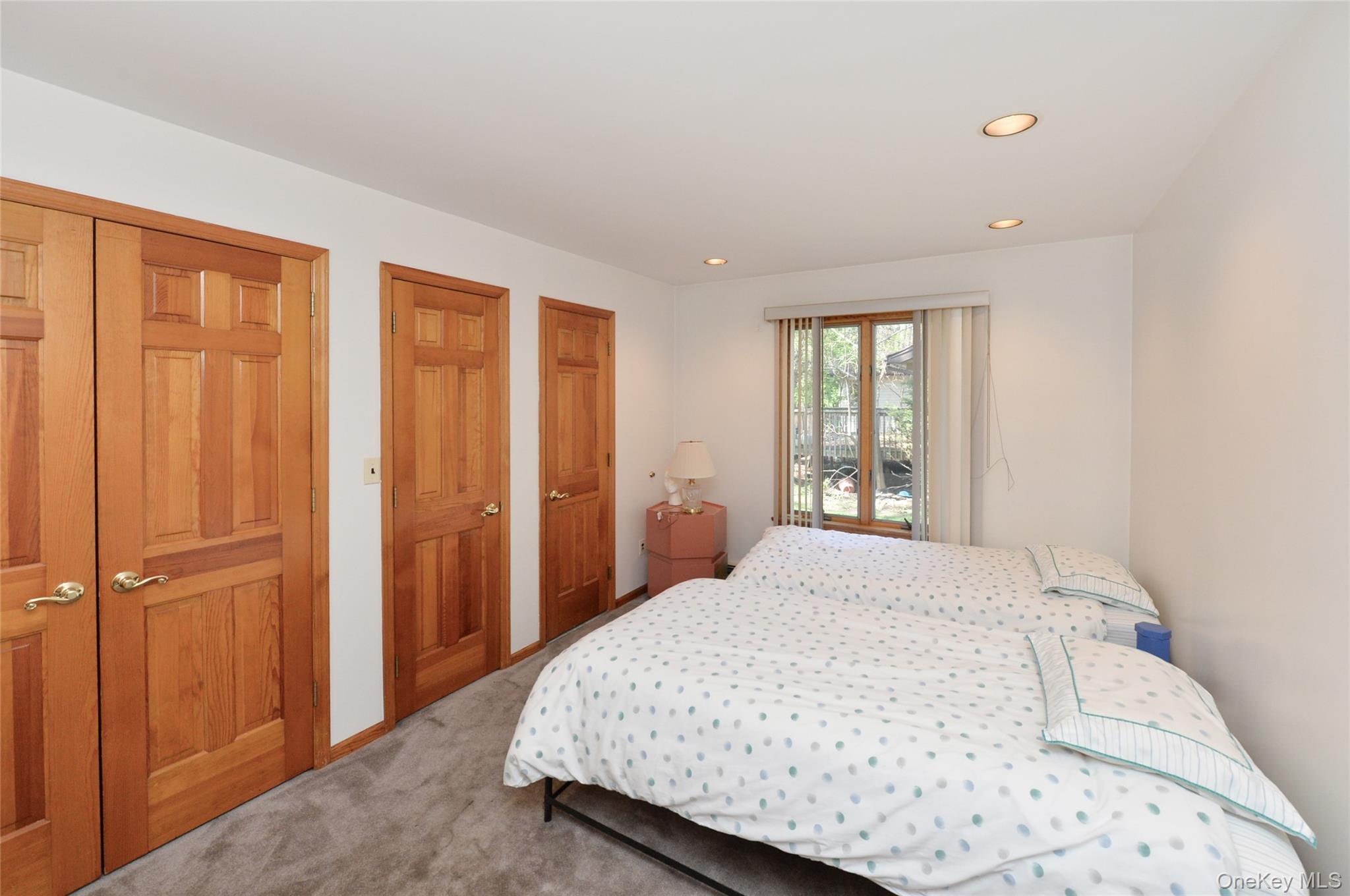 24 Highview Road Monsey, NY 10952 - Photo 20 of 44 a bedroom with a bed and a window