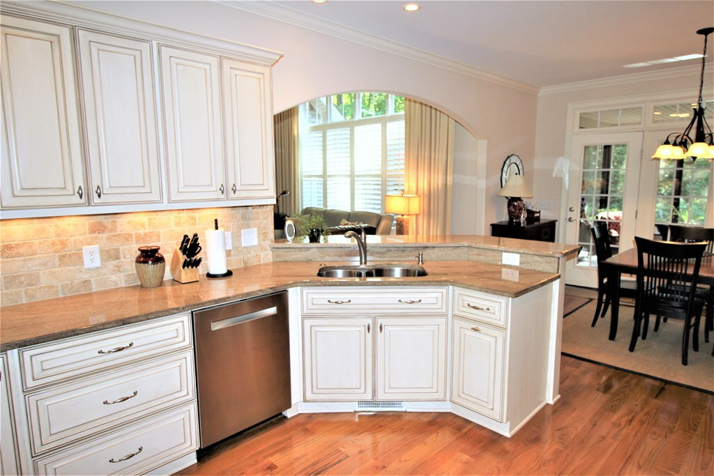6 Pine Needle Road Aiken, SC 29803 - Photo 5 of 34 Gallery Image 5